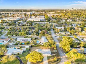 8501 SW 142nd St, Palmetto Bay FL 33158