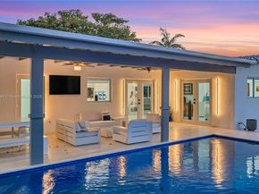 8501 SW 142nd St, Palmetto Bay FL 33158