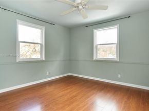 25 NE 12th St, Fort Lauderdale FL 33304