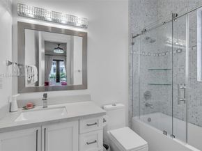 2085 Keystone Blvd, North Miami FL 33181