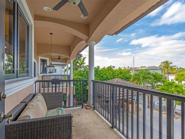 2085 Keystone Blvd, North Miami FL 33181