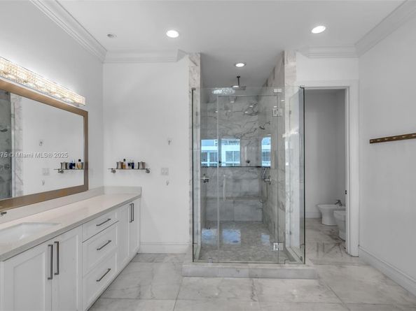 2085 Keystone Blvd, North Miami FL 33181