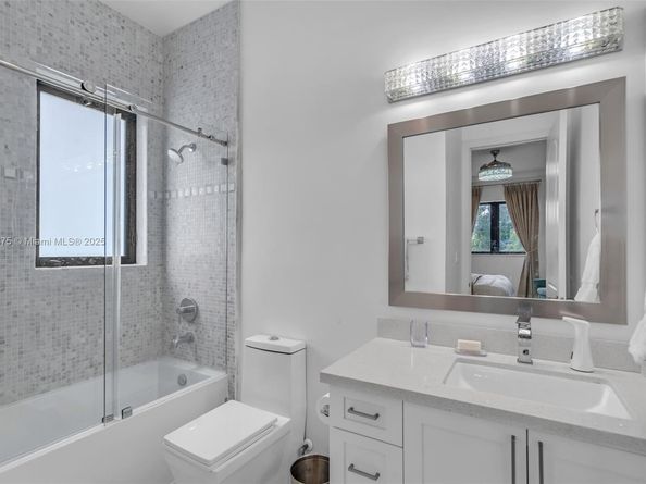 2085 Keystone Blvd, North Miami FL 33181