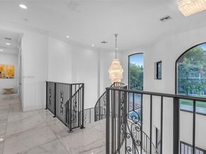 2085 Keystone Blvd, North Miami FL 33181