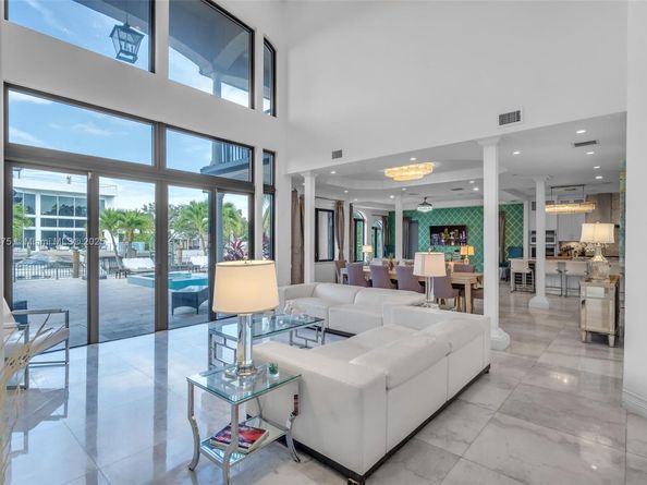 2085 Keystone Blvd, North Miami FL 33181