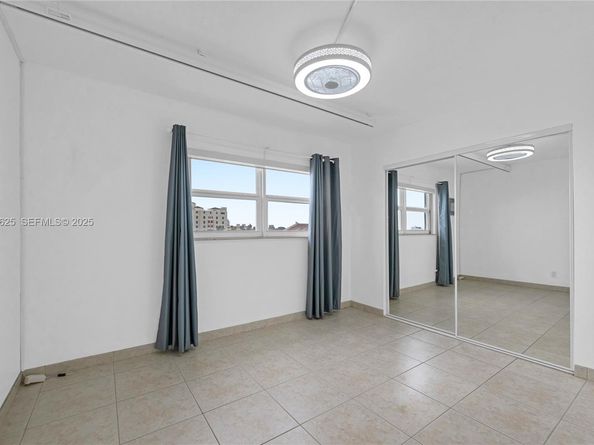 400 N Surf Rd 506, Hollywood FL 33019