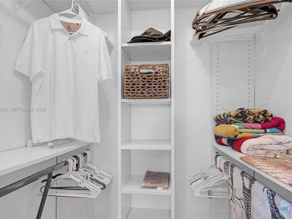 400 N Surf Rd 506, Hollywood FL 33019