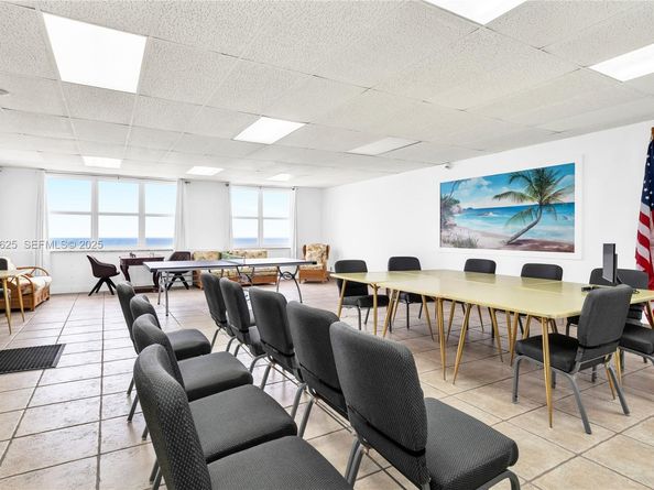 400 N Surf Rd 506, Hollywood FL 33019