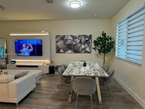 4740 NW 84th Ct 11, Doral FL 33166