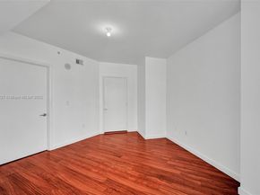 350 S Miami Ave 1403, Miami FL 33130
