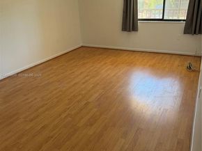 8415 SW 107th Ave 208W, Miami FL 33173