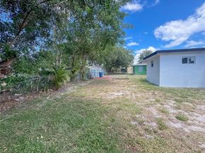 1749 NW 152nd St, Miami Gardens FL 33054