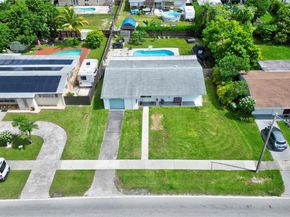 651 NW 15th St, Homestead FL 33030