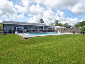 651 NW 15th St, Homestead FL 33030