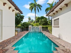 1223 Jackson St, Hollywood FL 33019