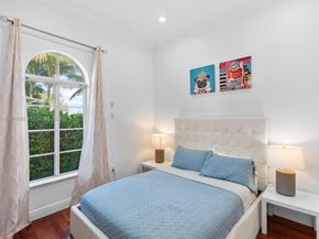 1223 Jackson St, Hollywood FL 33019