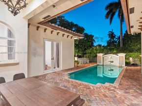 1223 Jackson St, Hollywood FL 33019