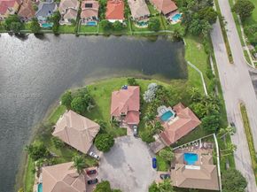 13247 SW 26th St, Miramar FL 33027