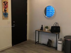 999 SW 1st Ave 2801, Miami FL 33130