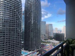 999 SW 1st Ave 2801, Miami FL 33130