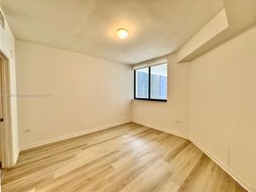 999 SW 1st Ave 2801, Miami FL 33130