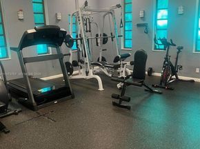 5171 W Oakland Park Blvd 203, Lauderdale Lakes FL 33313