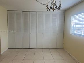 5171 W Oakland Park Blvd 203, Lauderdale Lakes FL 33313