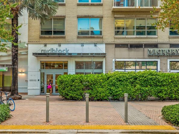 3250 NE 1st Ave 605, Miami FL 33137