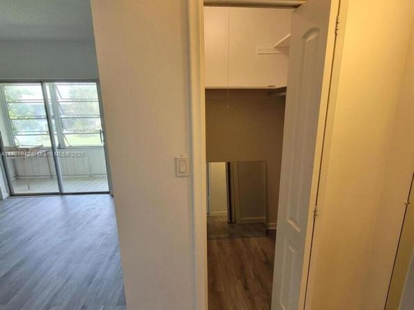 14 Salisbury A 14, West Palm Beach FL 33417