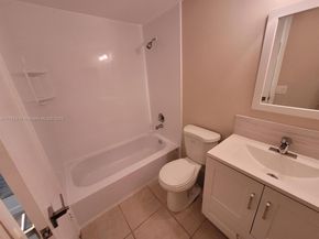 14 Salisbury A 14, West Palm Beach FL 33417