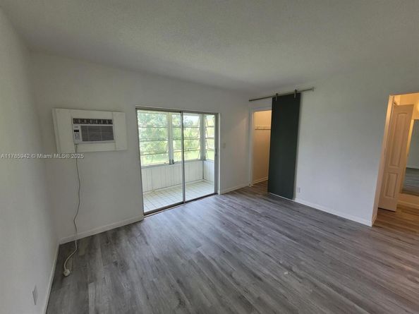 14 Salisbury A 14, West Palm Beach FL 33417
