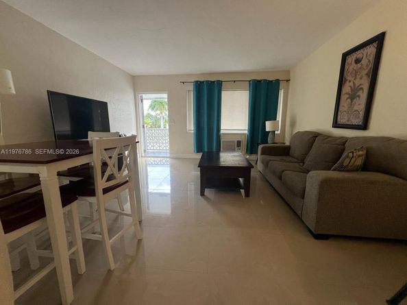 600 Layne Blvd 210, Hallandale Beach FL 33009