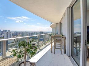 488 NE 18th St 4304, Miami FL 33132