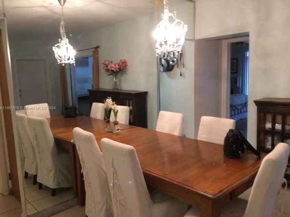 807 86th St, Miami Beach FL 33141