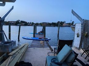 807 86th St, Miami Beach FL 33141