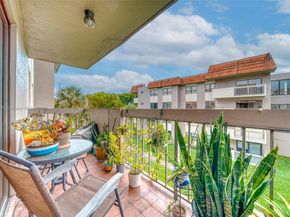 1101 SW 122nd Ave 315, Miami FL 33184