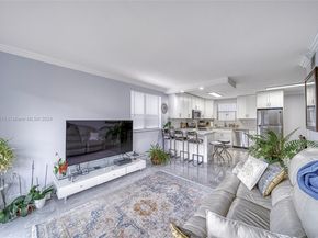 1101 SW 122nd Ave 315, Miami FL 33184