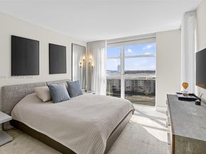 1000 W Island Blvd 1009, Aventura FL 33160