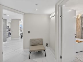 1000 W Island Blvd 1009, Aventura FL 33160