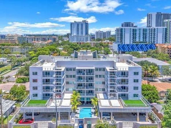 1850 monroe 301, Hollywood FL 33020