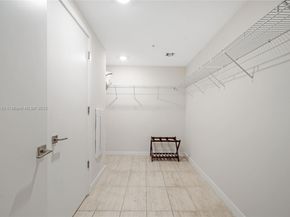 3900 Biscayne Blvd S922, Miami FL 33137