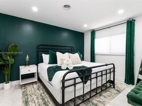 329 SE 12th Ave, Pompano Beach FL 33060