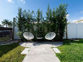 329 SE 12th Ave, Pompano Beach FL 33060