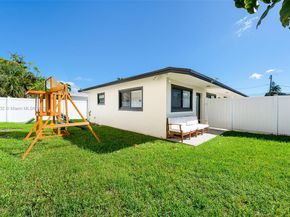 329 SE 12th Ave, Pompano Beach FL 33060