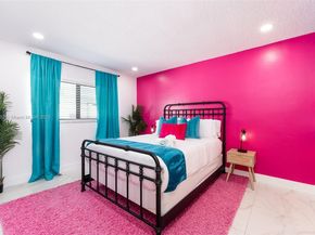 329 SE 12th Ave, Pompano Beach FL 33060