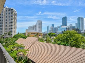 520 Brickell Key Dr A619, Miami FL 33131