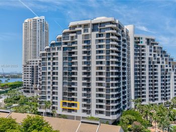 520 Brickell Key Dr