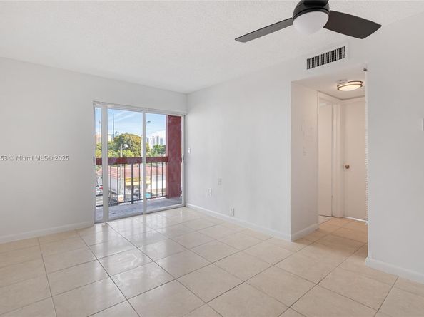 420 NW 12th Ave 41, Miami FL 33128