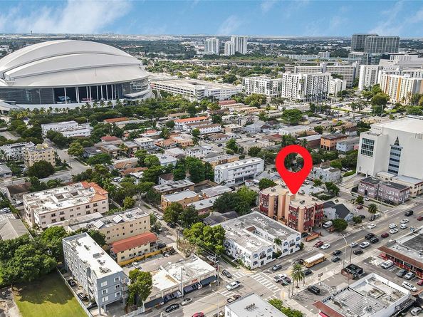 420 NW 12th Ave 41, Miami FL 33128