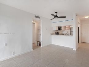 420 NW 12th Ave 41, Miami FL 33128